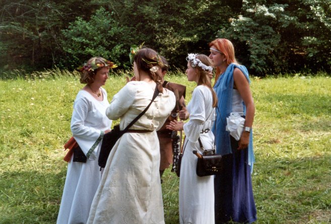 Les pretresses d Avalon - Les_pretresses_d_Avalon.jpg Les_pretresses_d_Avalon.jpg